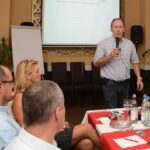 A képen az Etikus Ingatlanos Klubest felvételei láthatóak.