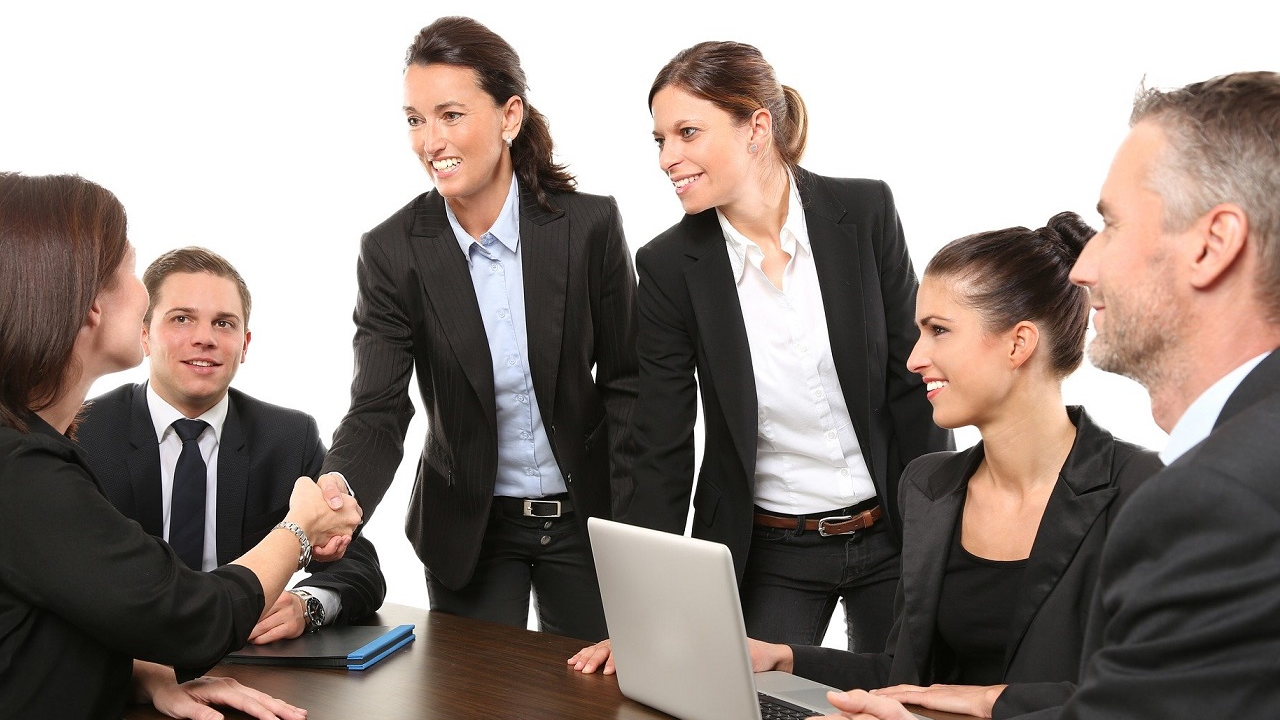 You are currently viewing Ügyvédek & ingatlanközvetítők: Együtt az elégedett ügyfelekért – 1. rész